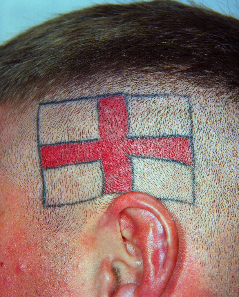 barber-english-flag-tattoo01.jpg