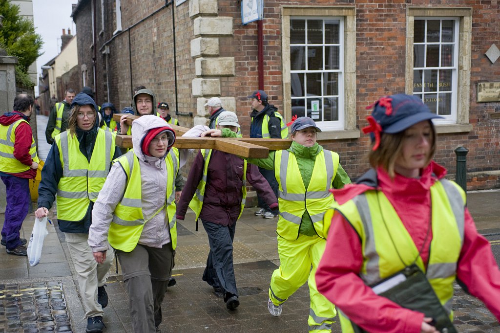 barber-walsingham-pilgrims4.jpg