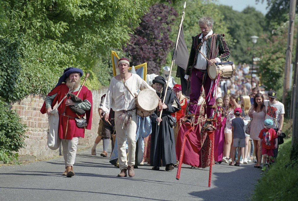 barber-lavenham-carnival2.jpg