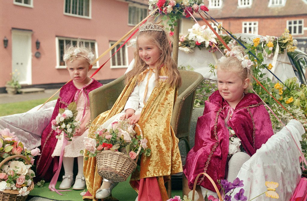 Mendlesham May Queen