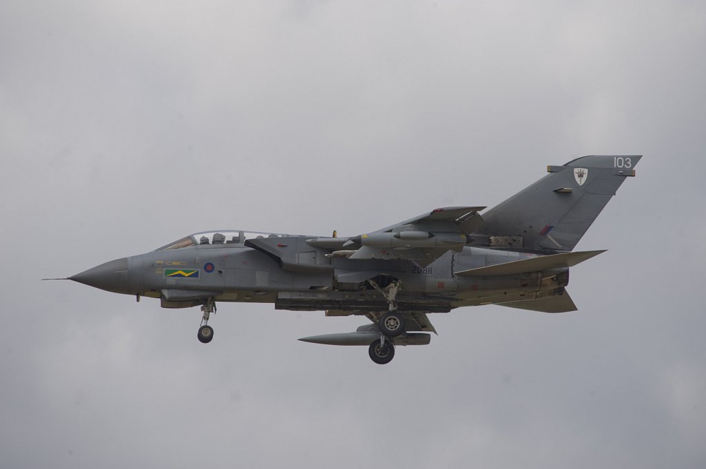 barber-tornado-marham03.jpg