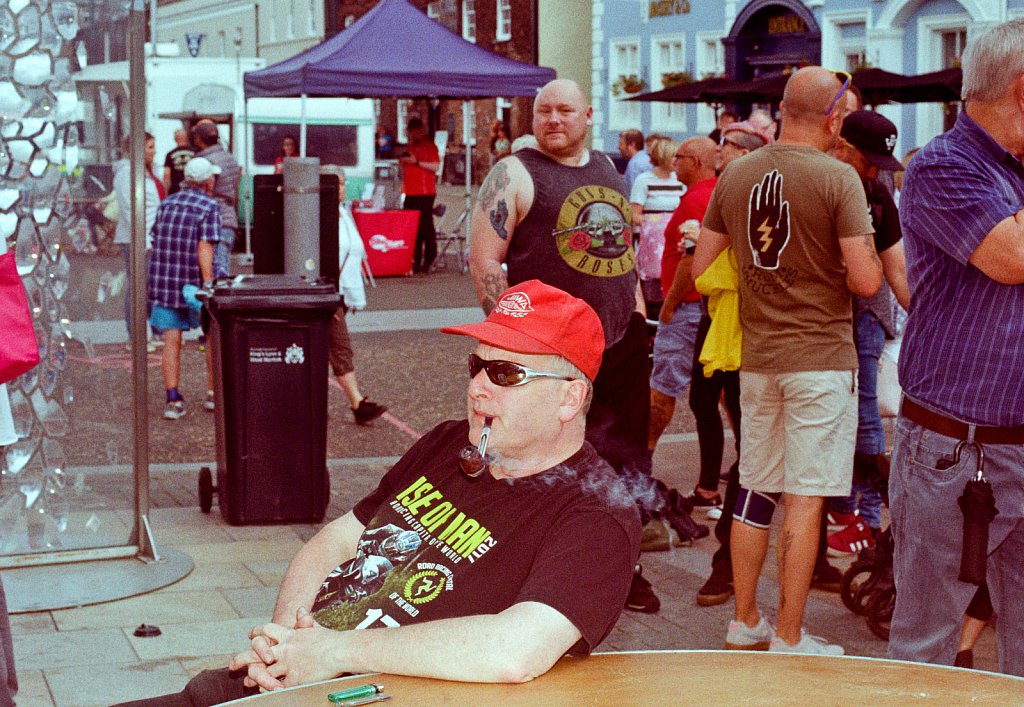 barber-kings-lynn-pipe-smoker-01.jpg