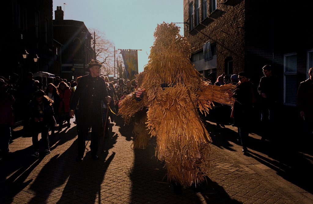 barber-straw-bear-2020-09.jpg