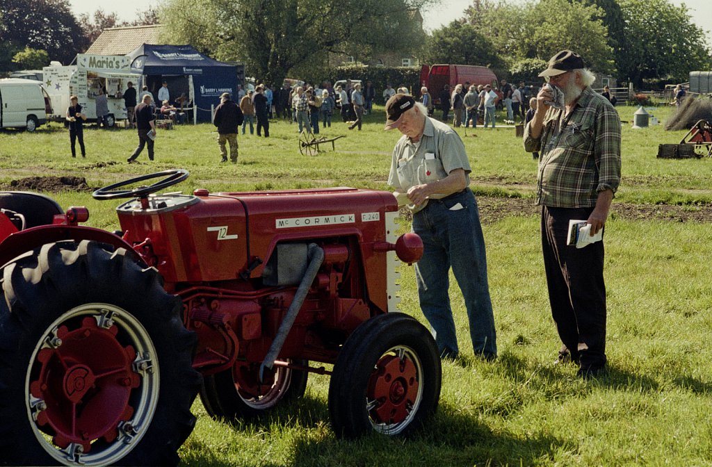 barber-hilgay-farm-auction-03.jpg