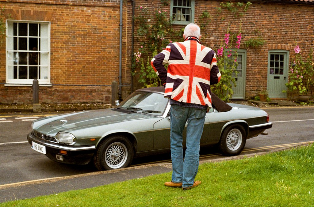 Barber-burnham-market-xjs-jaguar-01.jpg