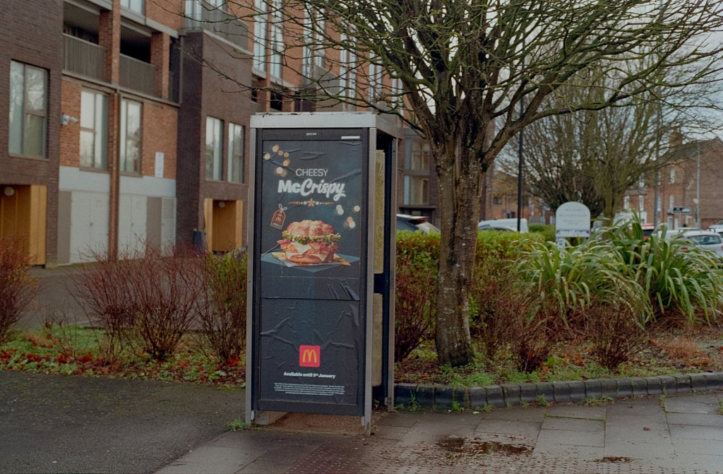 Barber-phone-boxes-01.jpg
