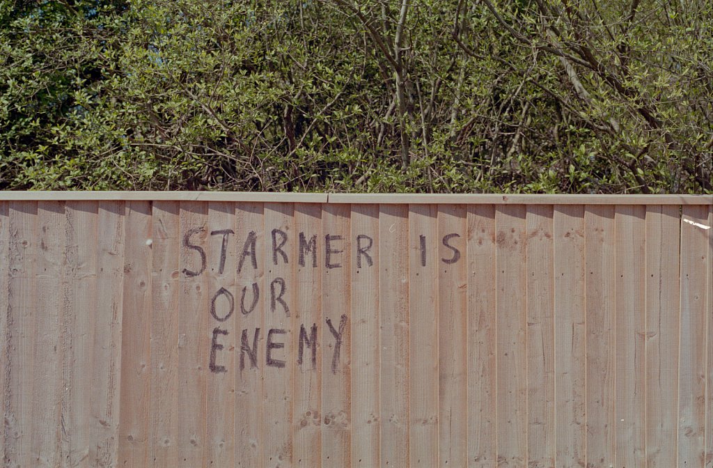 barber-starmer-protest-01.jpg