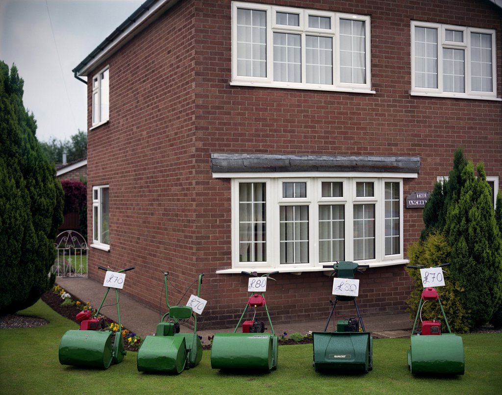 barber-lawnmowers-sale07.jpg