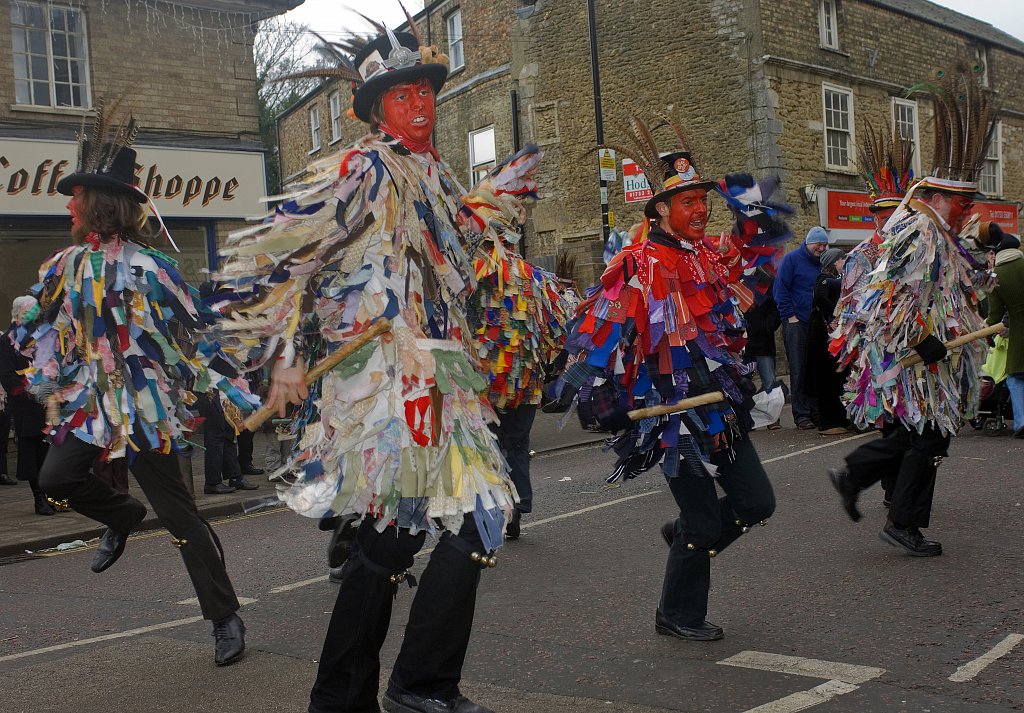 barber-straw-bear-whittlesey16.jpg